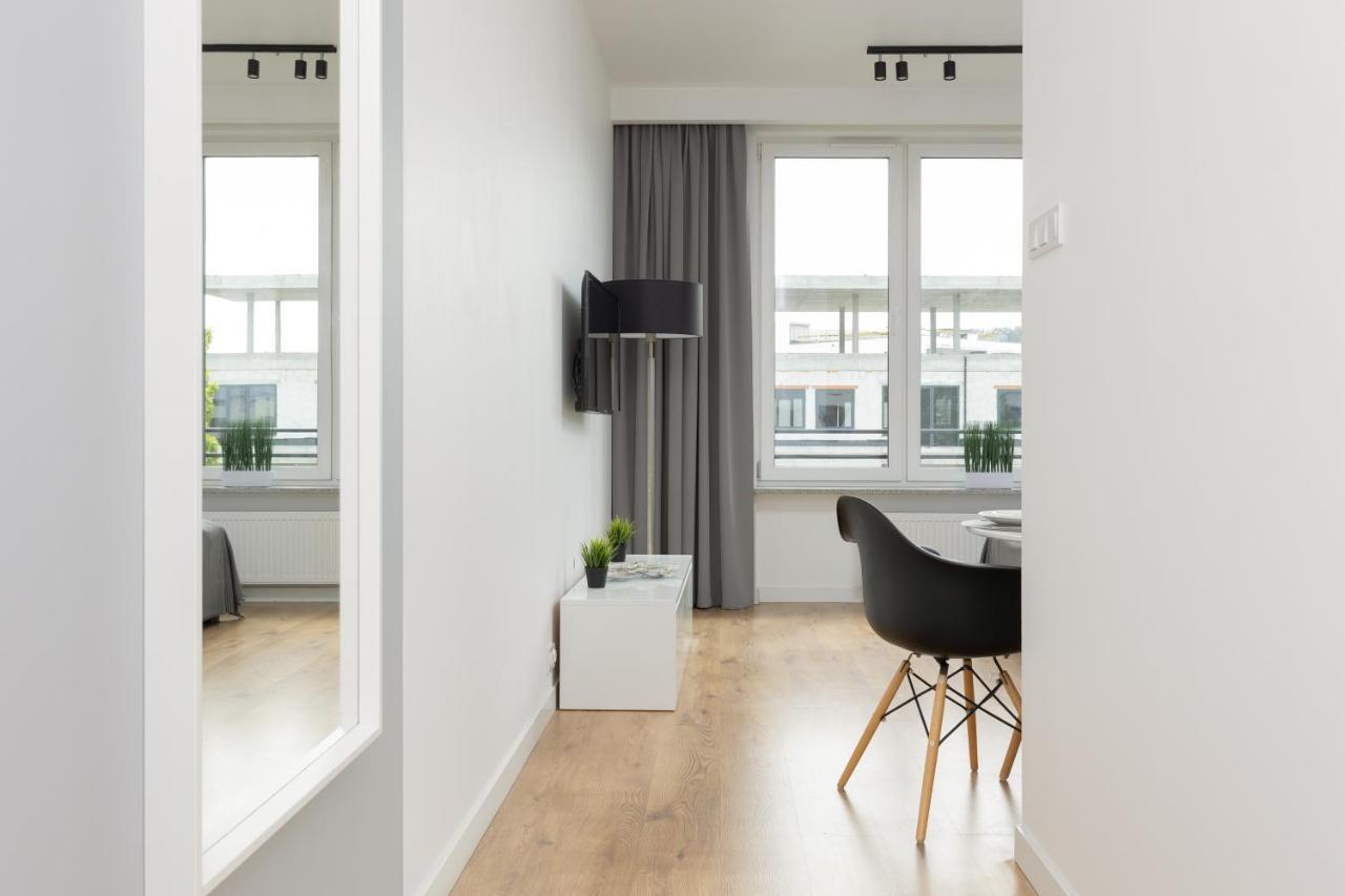 Wola Pet-Friendly Apartments With Ac Slawinska By Noclegi Renters Varšava Exteriér fotografie