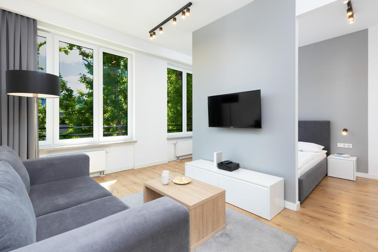 Wola Pet-Friendly Apartments With Ac Slawinska By Noclegi Renters Varšava Exteriér fotografie