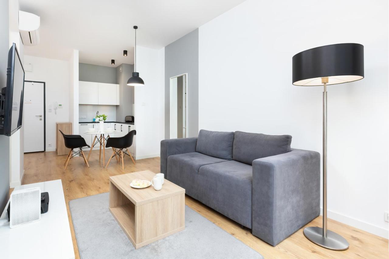 Wola Pet-Friendly Apartments With Ac Slawinska By Noclegi Renters Varšava Exteriér fotografie