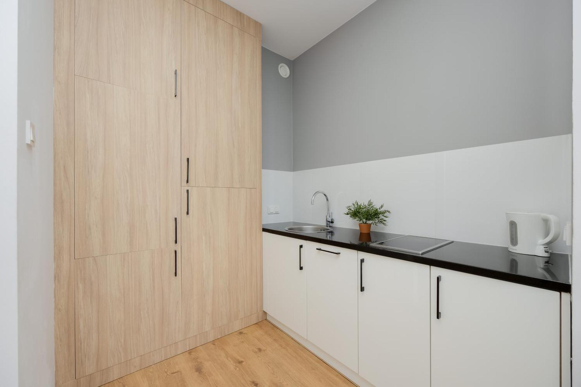 Wola Pet-Friendly Apartments With Ac Slawinska By Noclegi Renters Varšava Exteriér fotografie